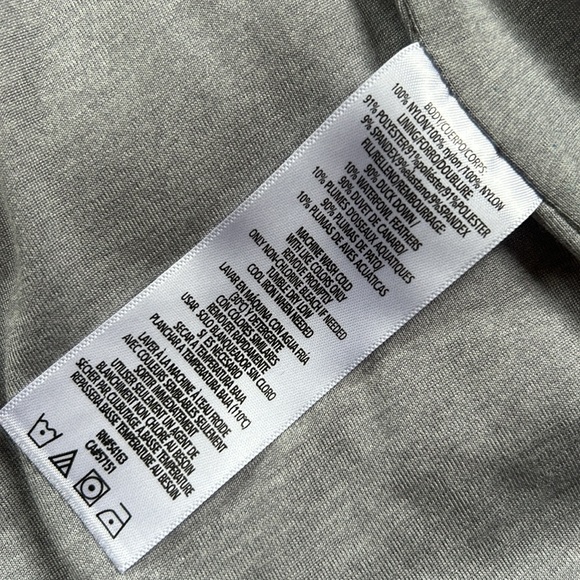 Calvin Klein Performance Women's Black Stretchy Quilted Vest Medium Down Filled - Picture 10 of 10